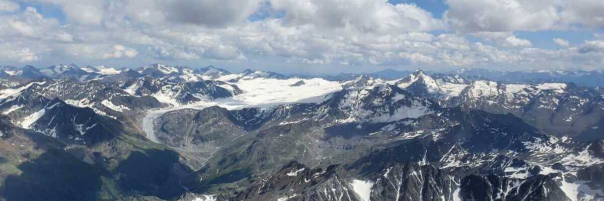 Flugwegposition um 14:07:08: Aufgenommen in der Nähe von Gemeinde Pfunds, 6542 Pfunds, Österreich in 3761 Meter